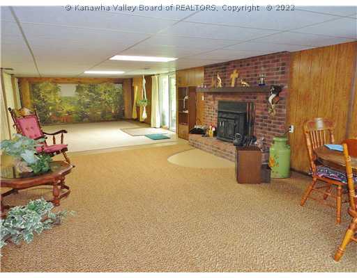 112 Teays Meadows Road Scott Depot, WV 25560 - Photo 6 of 16 Den/Family/Great Room.