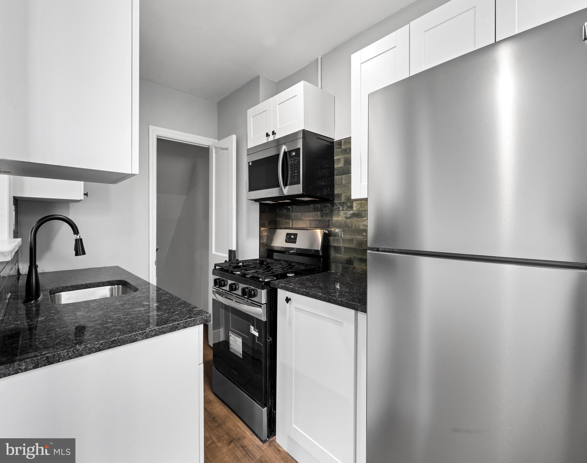 1057 South Merrimac Road Camden, NJ 08104 - Photo 4 of 15 Gallery Image 4