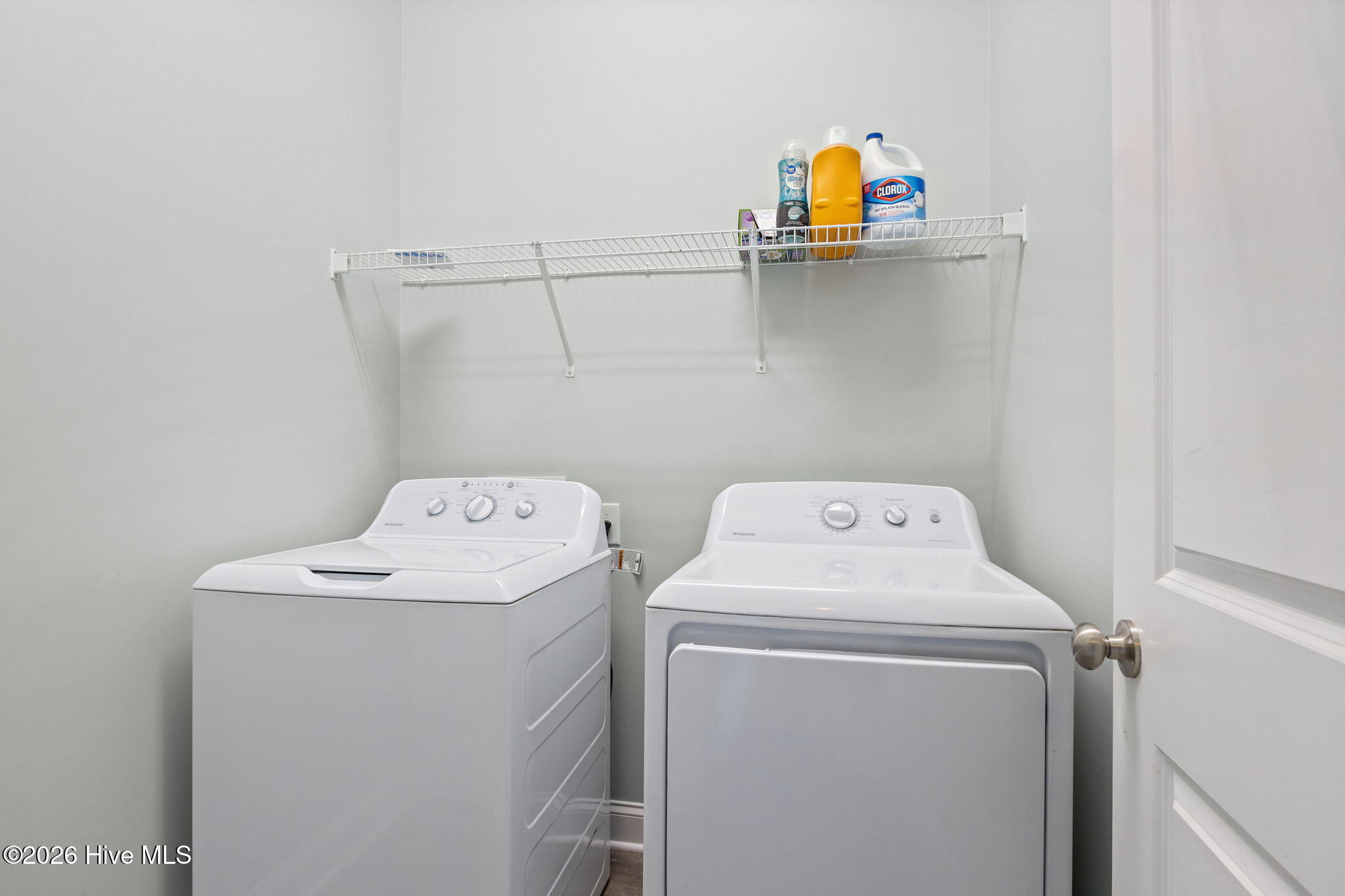 205 Mango Place South Hubert, NC 28539 - Photo 21 of 31 laundry room