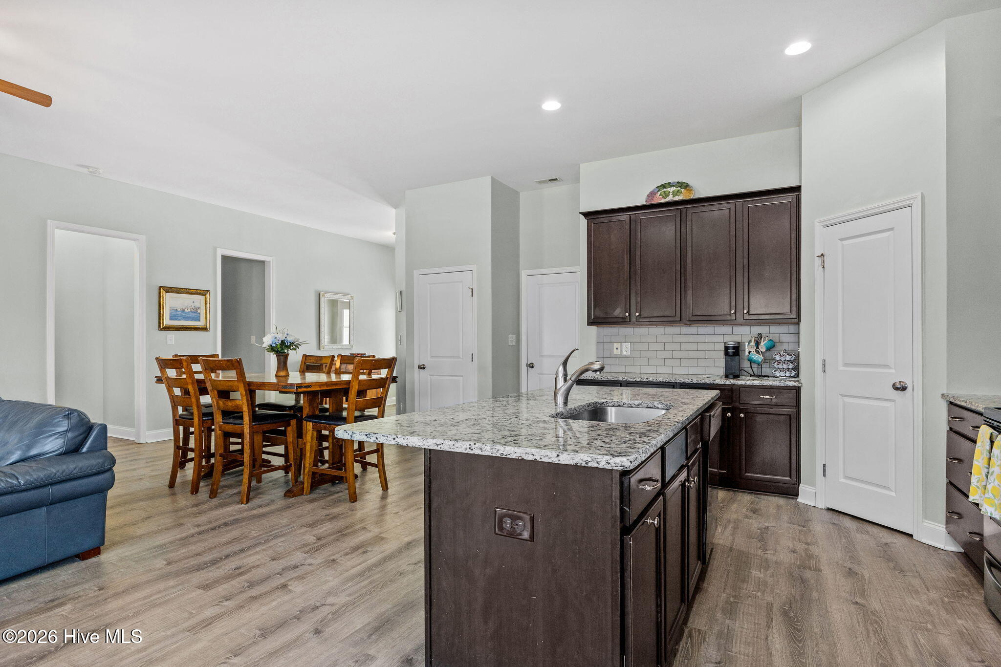 205 Mango Place South Hubert, NC 28539 - Photo 7 of 31 Kitchen