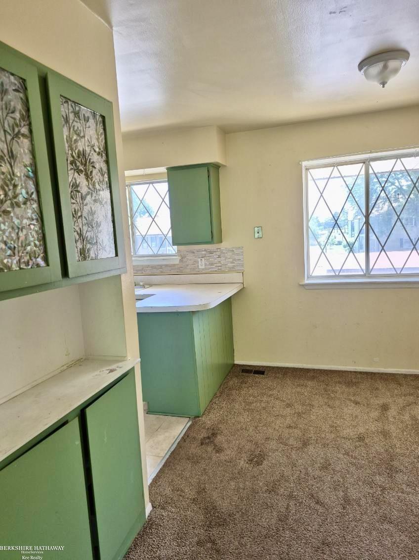 29241 Hayes Road, Unit 71 Warren, MI 48088 - Photo 5 of 23