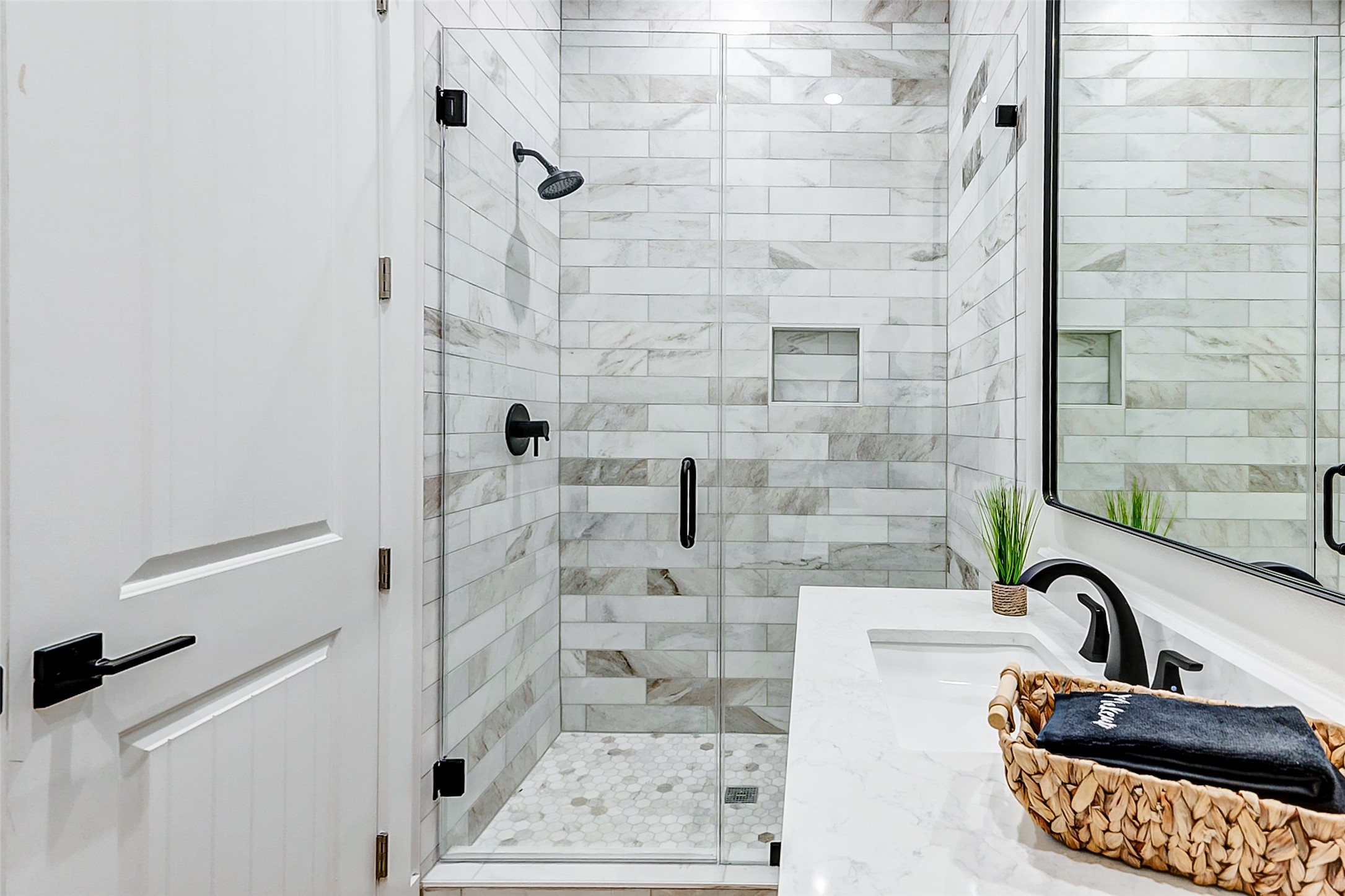 1395 Keith Avenue Port Bolivar, TX 77617 - Photo 27 of 38 a bathroom with a sink and a shower