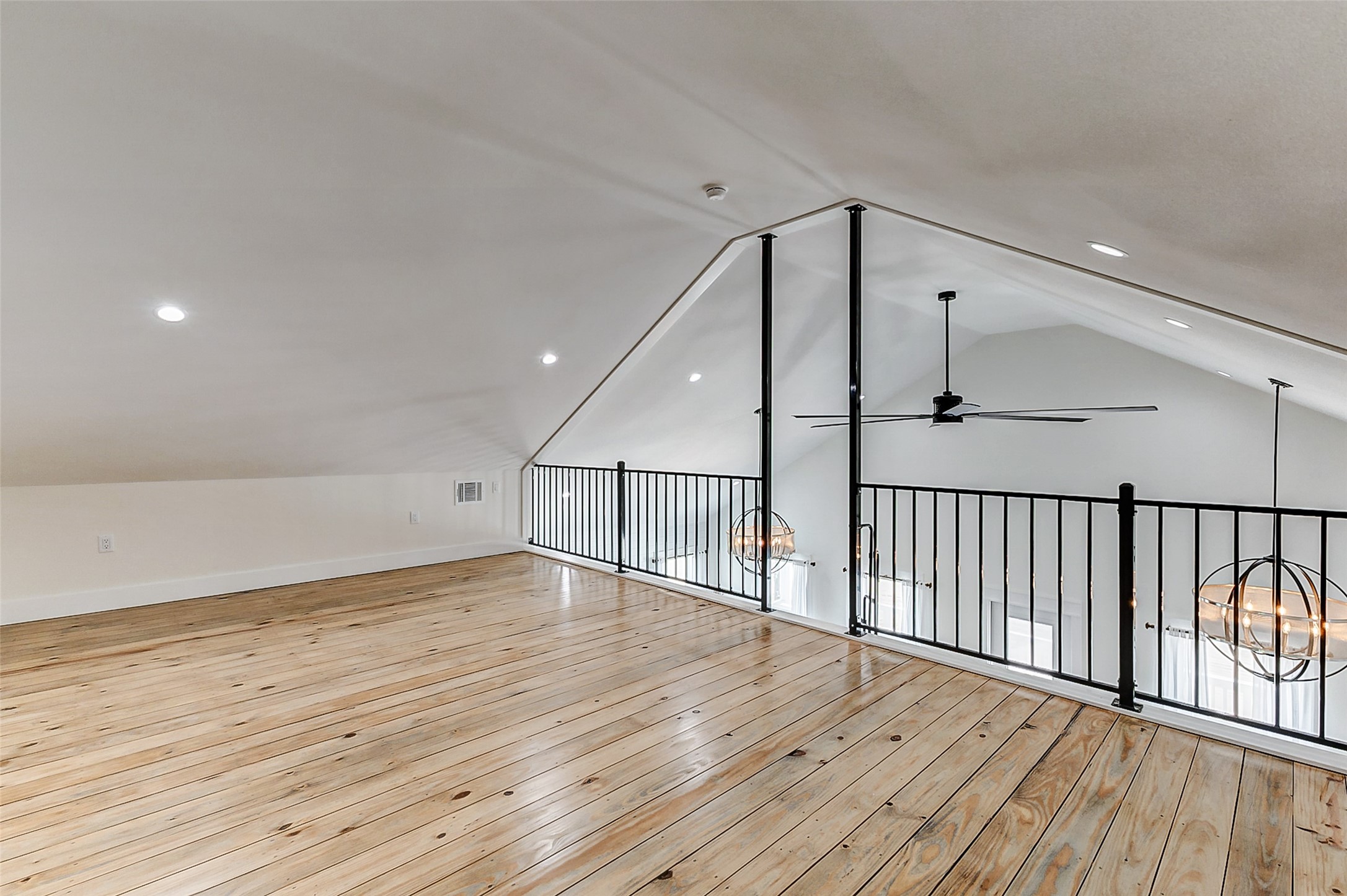 1395 Keith Avenue Port Bolivar, TX 77617 - Photo 35 of 38 a view of empty room with wooden floor