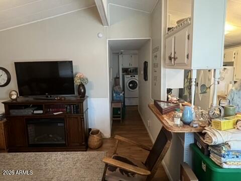 501 Arnold Way Coolidge, AZ 85128 - Photo 5 of 15 a living room with furniture and a flat screen tv