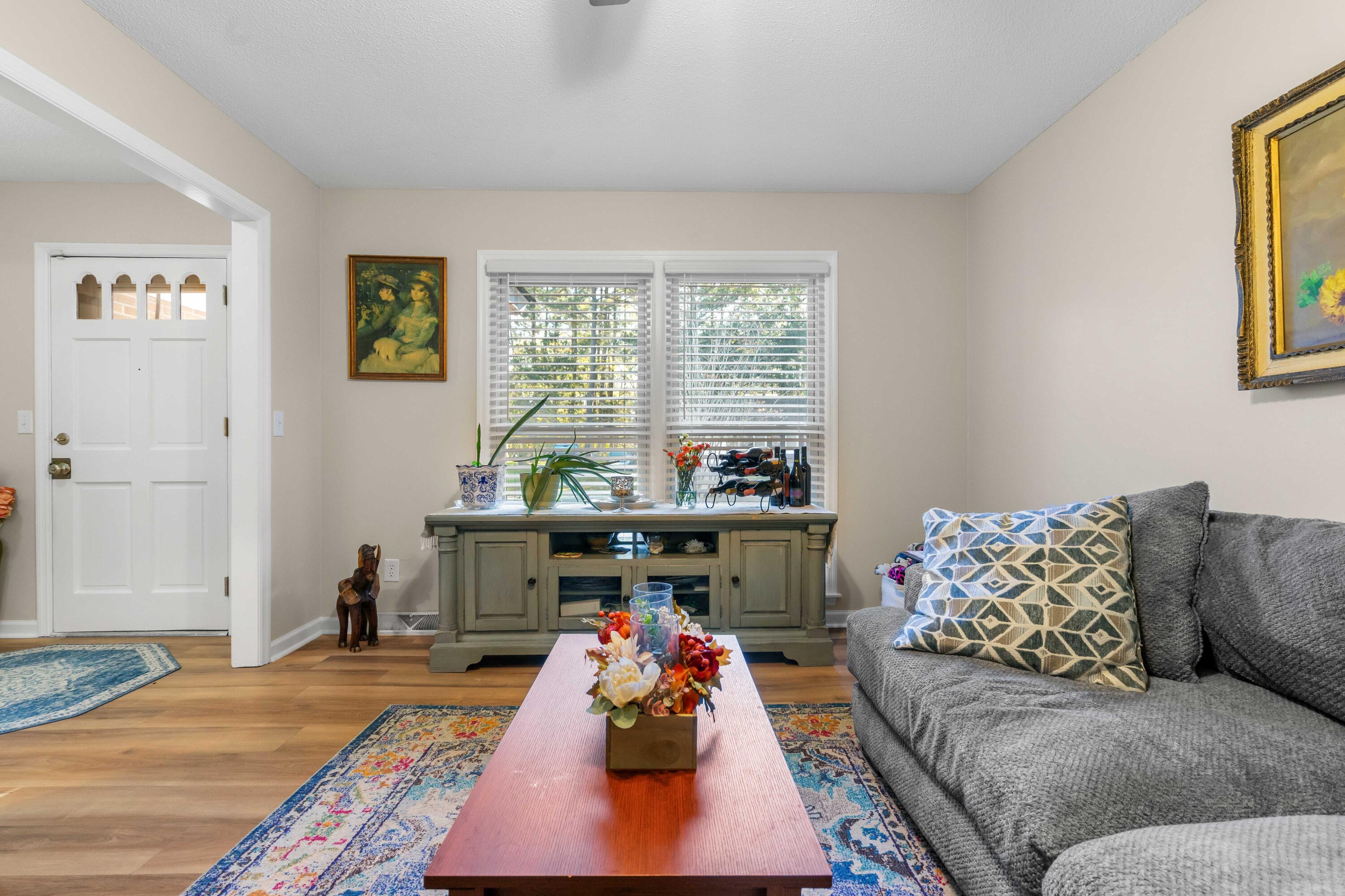 111 Sandtrap Road Summerville, SC 29483 - Photo 12 of 27 DSC02291