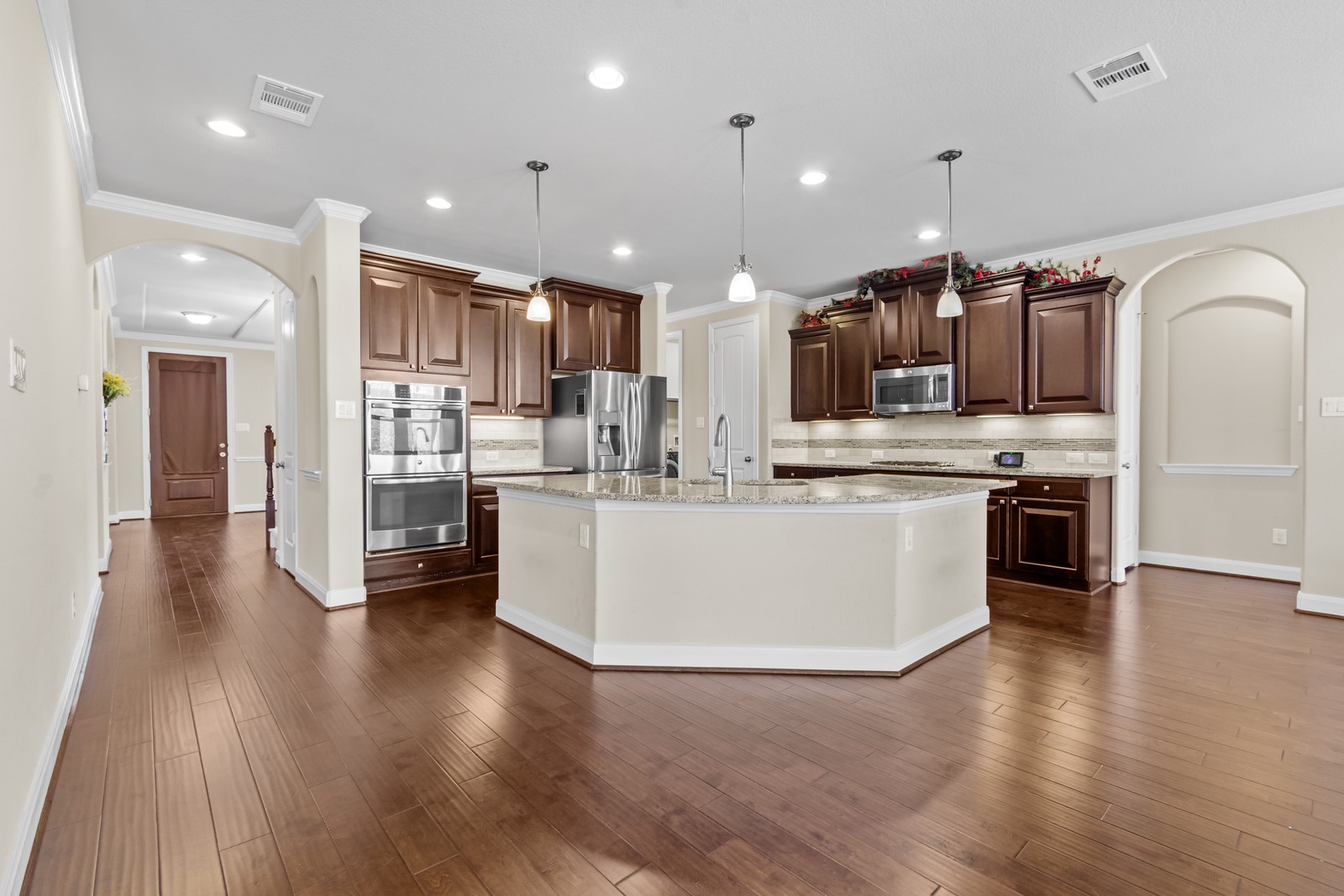 3704 Ashbury Road Round Rock, TX 78681 - Photo 14 of 38