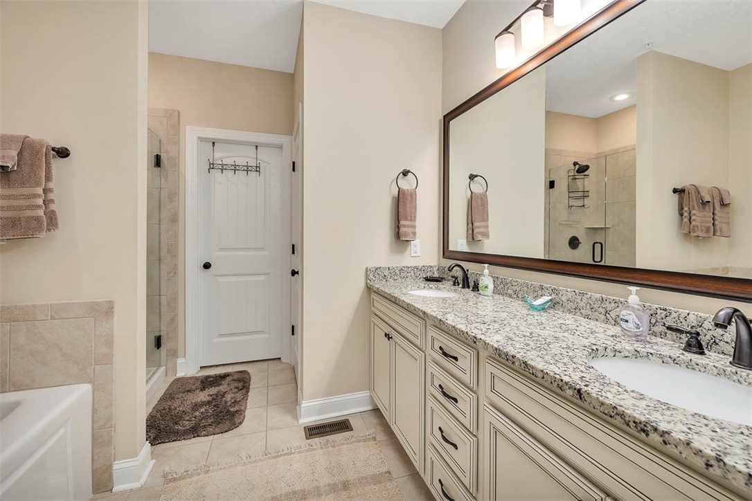 303 Mariners Circle St. Simons Island, GA 31522 - Photo 17 of 29