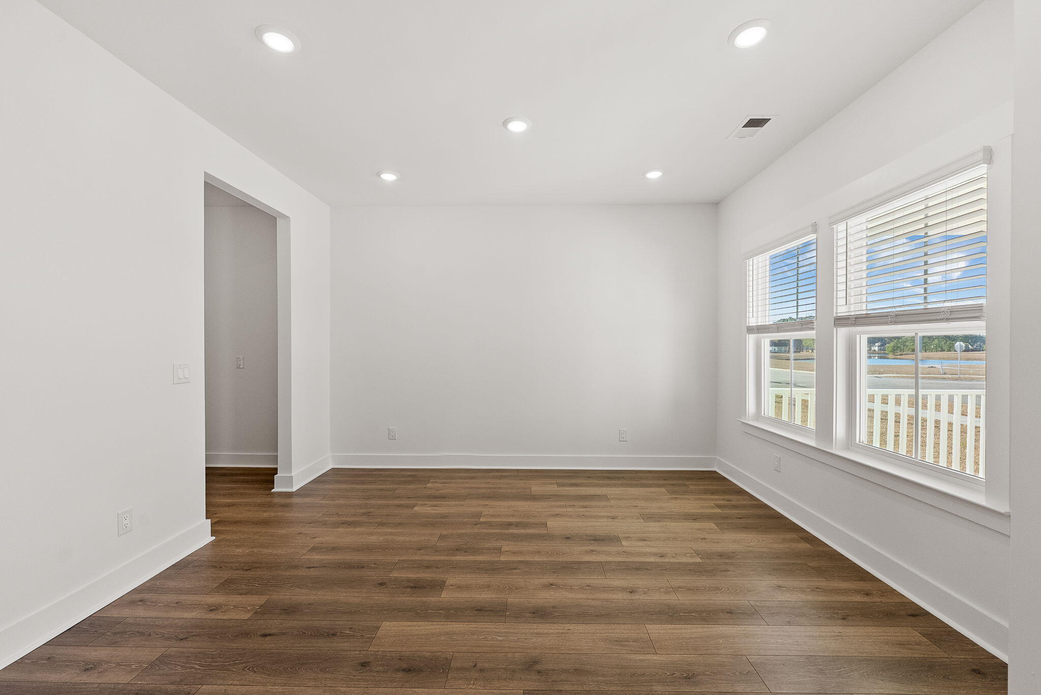 343 Calm Water Way Summerville, SC 29486 - Photo 5 of 74 FLEX SPACE