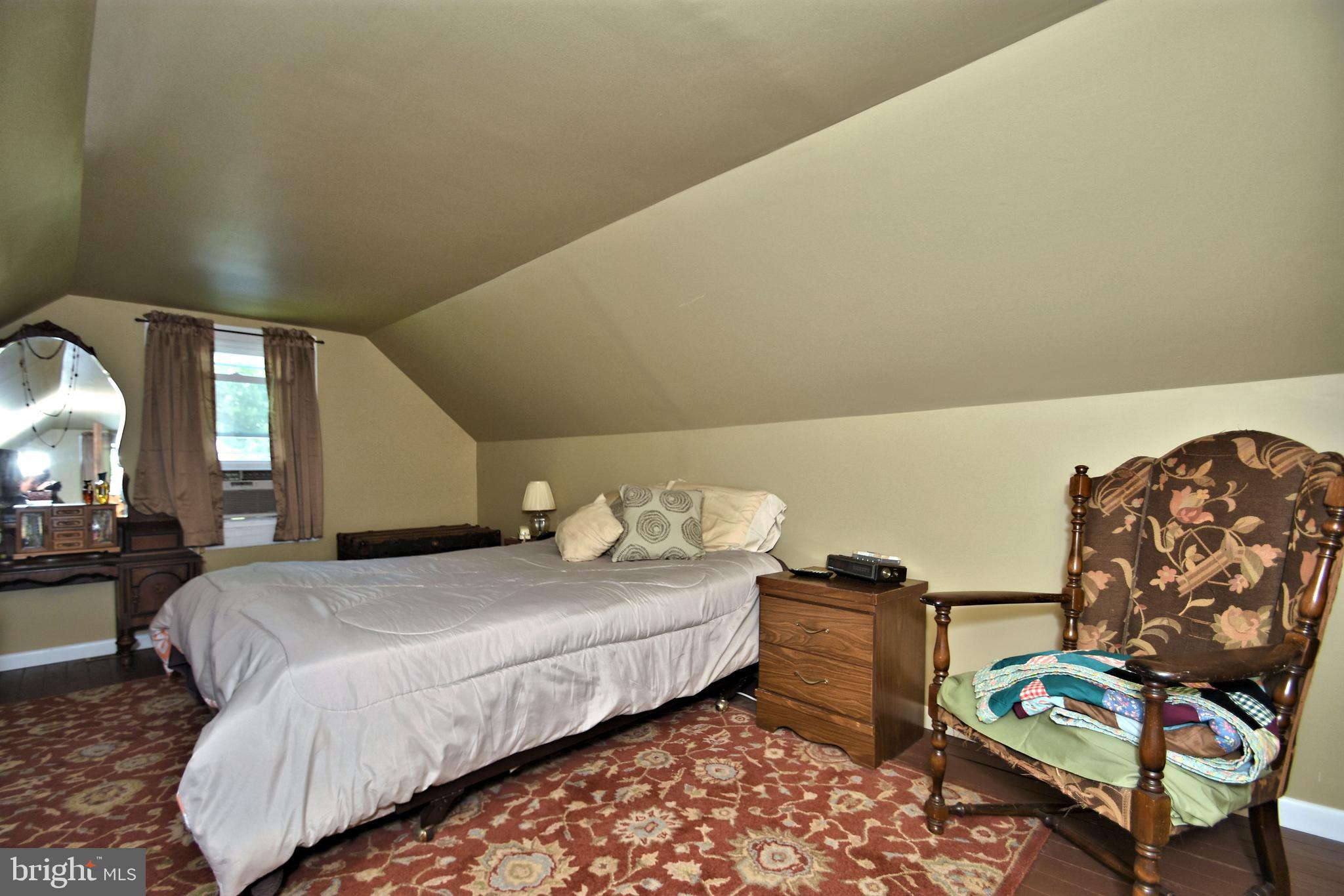 1391 Hilltop Road Pottstown, PA 19464 - Photo 12 of 25 Master Bedroom