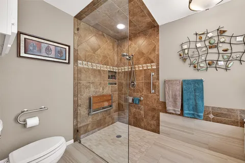 $569,000 | 303 Longview Drive, Sugar Land, TX 77478