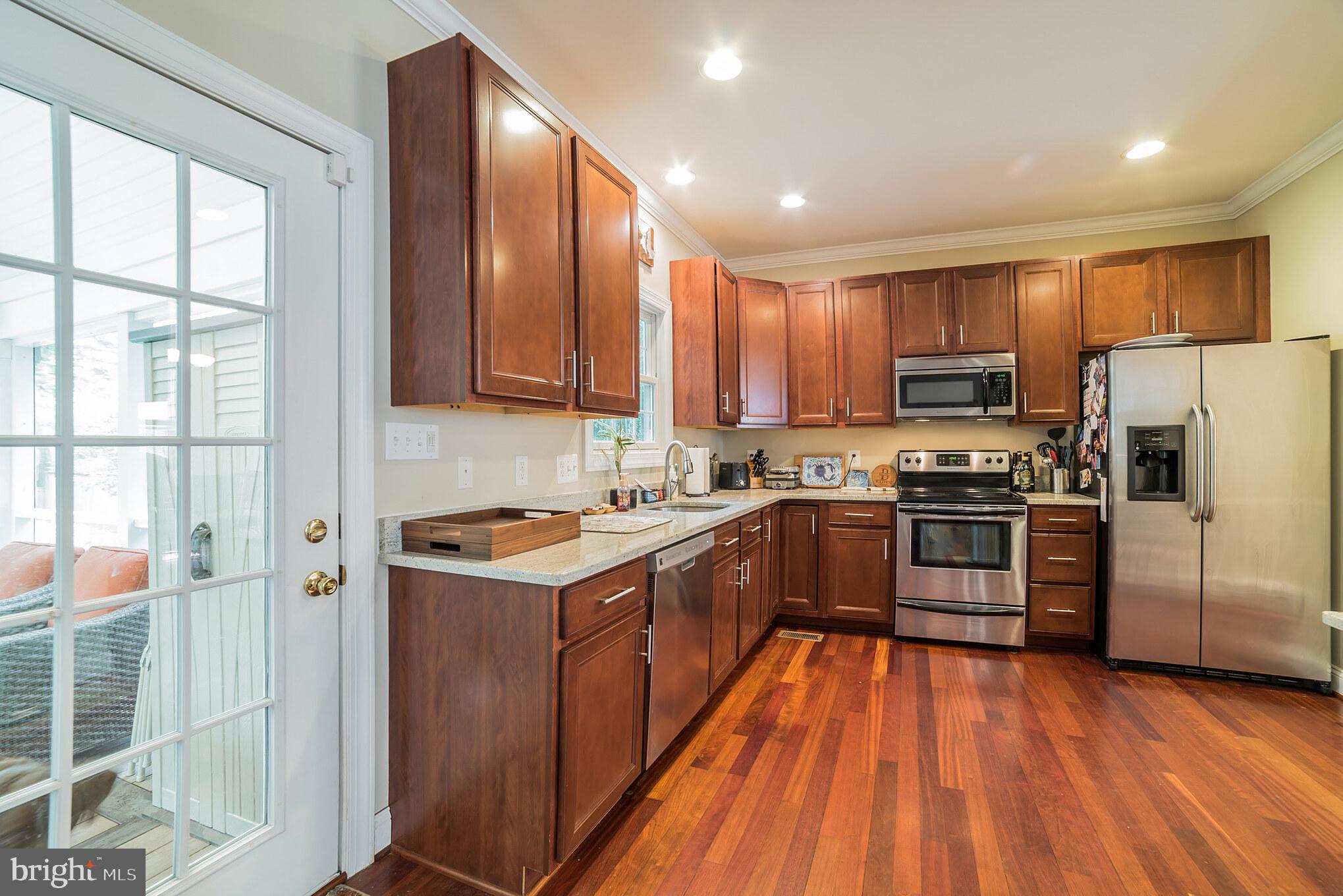 3294 Stepney Street Edgewater, MD 21037 - Photo 8 of 36 Gallery Image 8