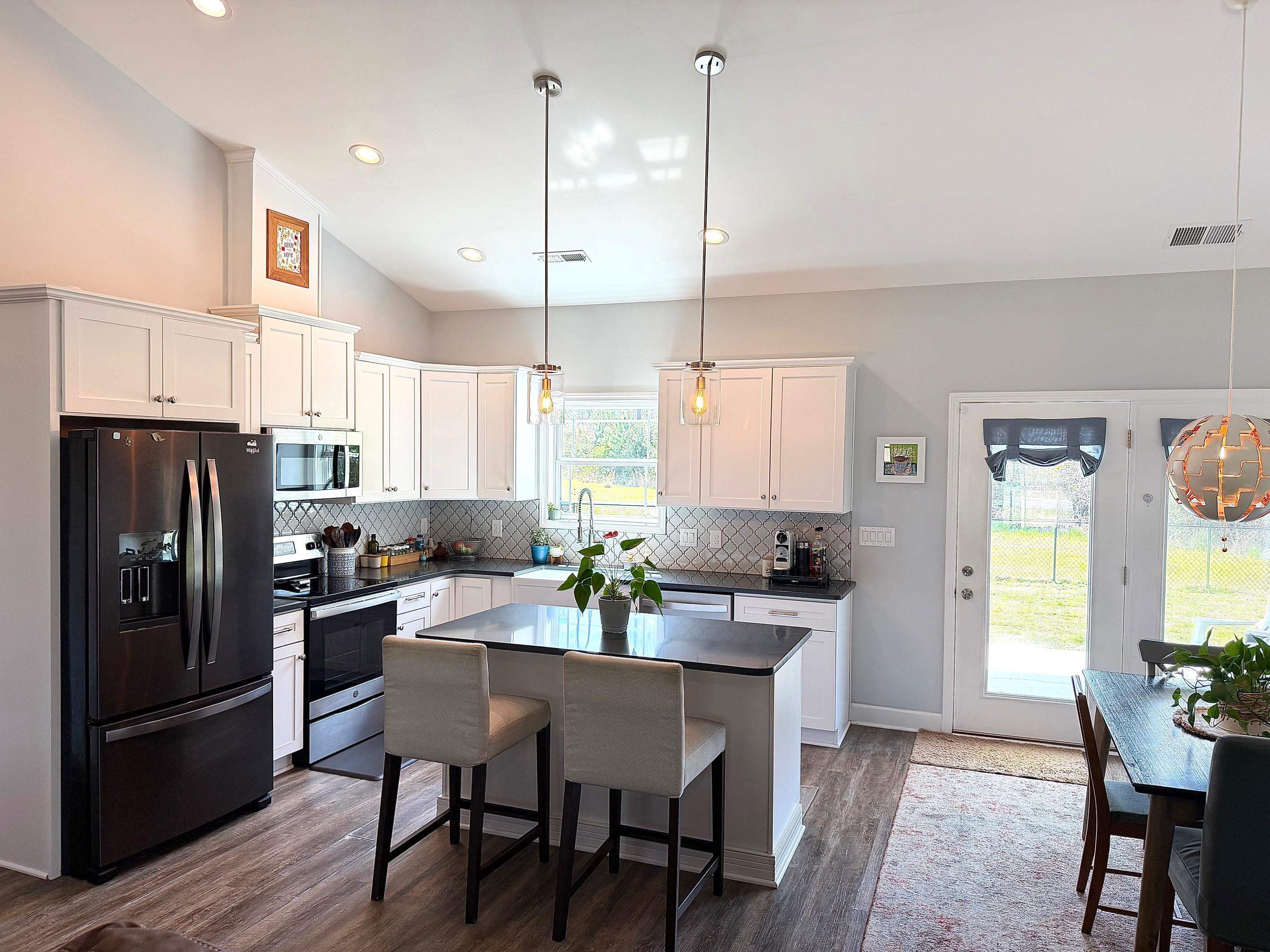 1066 Fox Bay Road Loris, SC 29569 - Photo 5 of 48