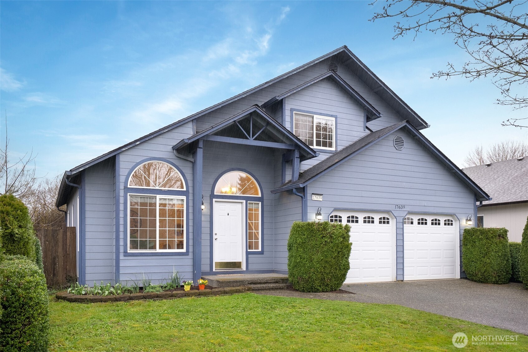 17639 Stanton Street Southeast Monroe, WA 98272 - Photo 22 of 24 a front view of a house with garden
