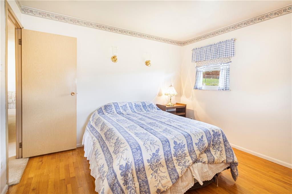 122 Louis Drive McKees Rocks, PA 15136 - Photo 12 of 25 Gallery Image 12