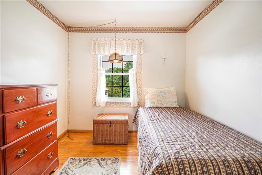 122 Louis Drive McKees Rocks, PA 15136 - Photo 14 of 25 Gallery Image 14