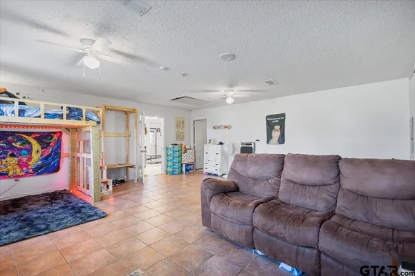 $329,900 | 12013 County Road 4163, Tyler, TX 75704