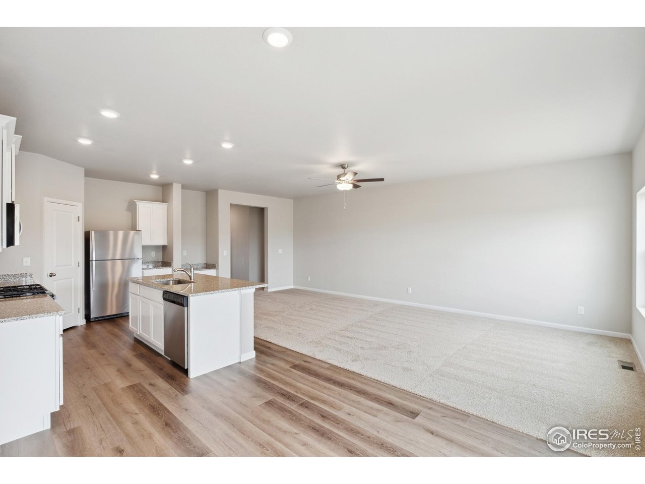 967 Cascade Falls Street Severance, CO 80550 - Photo 8 of 37