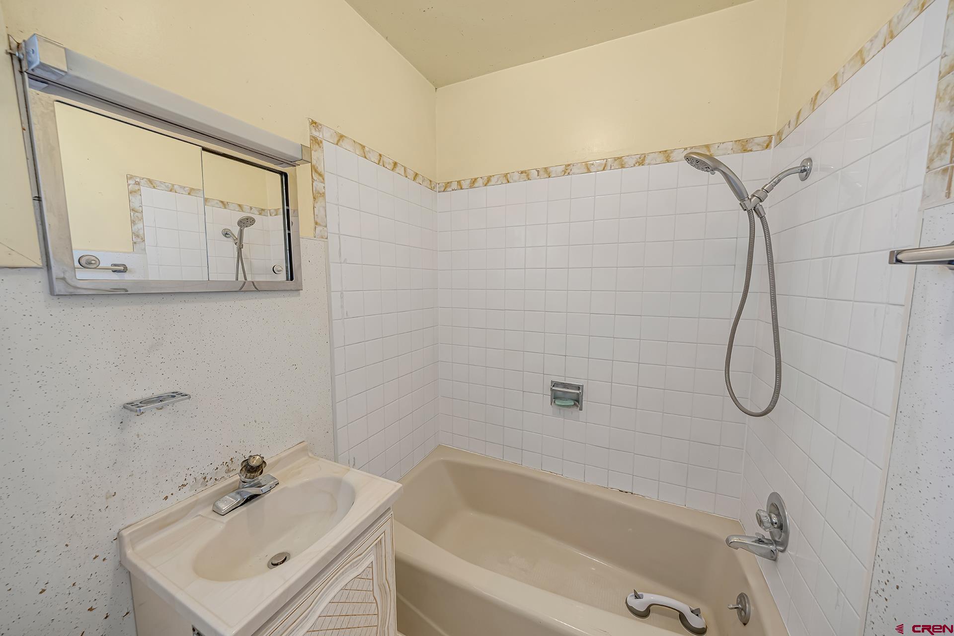 25448 Apricot Road Eckert, CO 81418 - Photo 16 of 45 Gallery Image 16