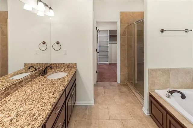 $545,000 | 906 Cheatham Court, Warrensburg, MO 64093