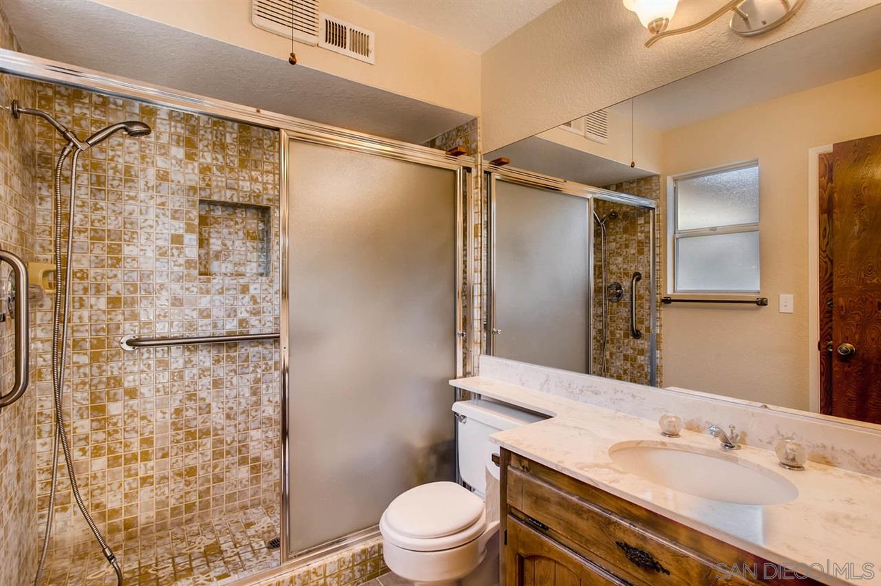 10412 Loma Rancho Drive Spring Valley, CA 91978 - Photo 15 of 24 Gallery Image 15