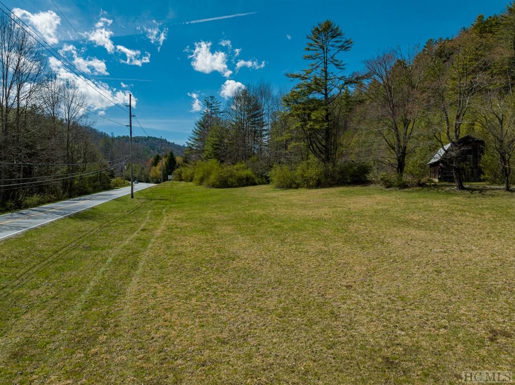 64 E Road Cashiers, NC 28717 - Photo 17 of 24 Gallery Image 17