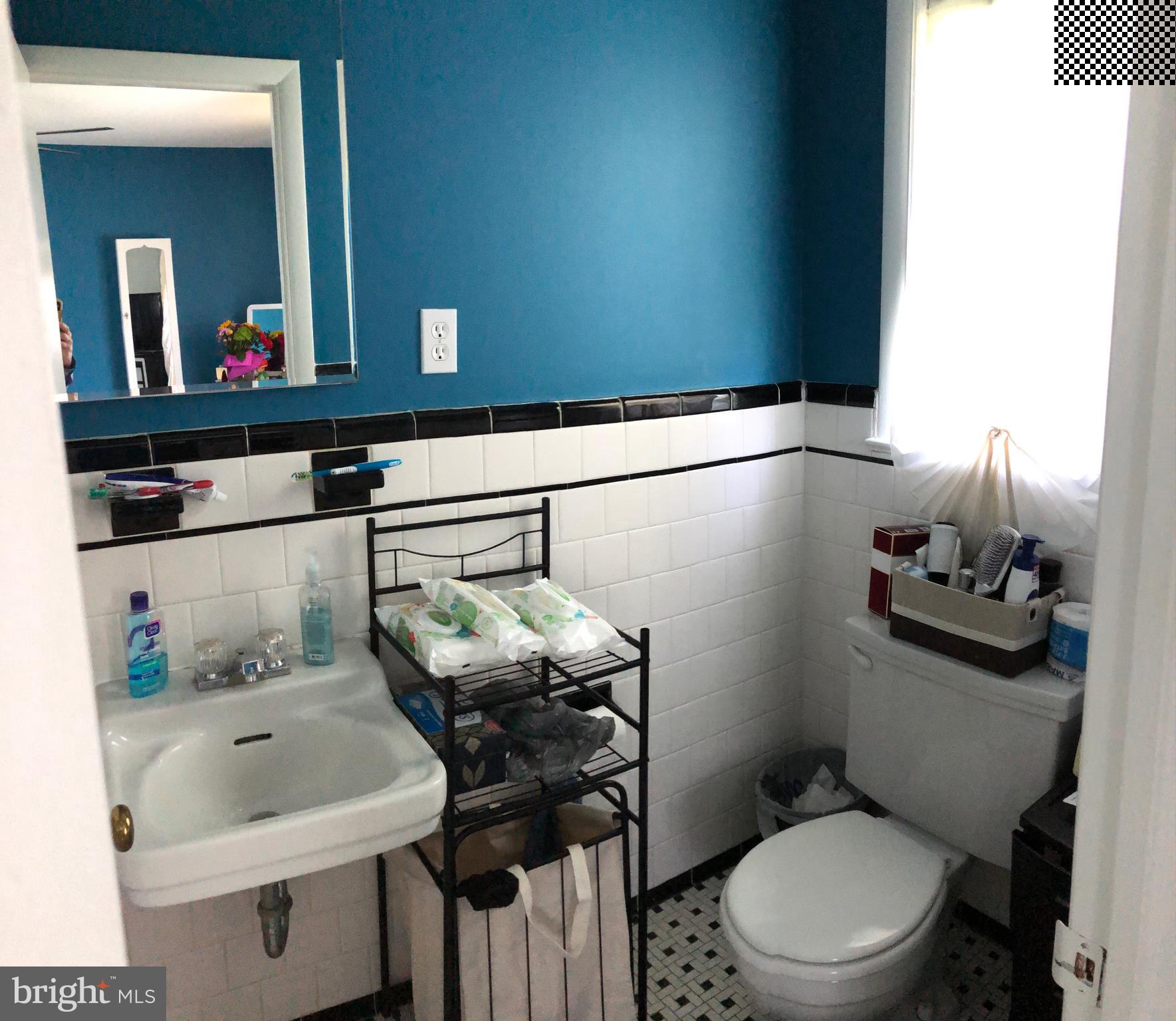 23121 Ridge Road Germantown, MD 20876 - Photo 16 of 33 Full Bath