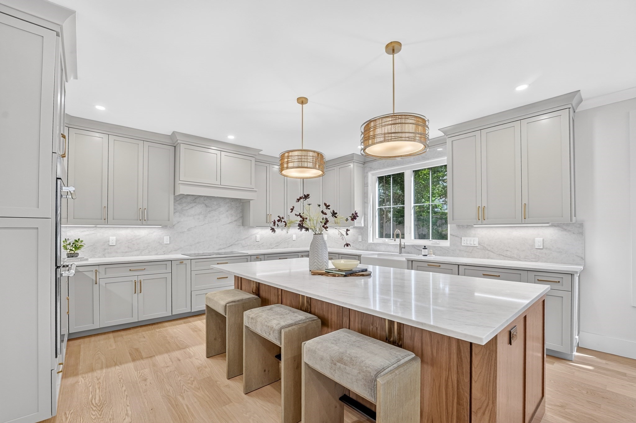 98 Falcon Street Needham, MA 02492 - Photo 9 of 30 Gallery Image 9