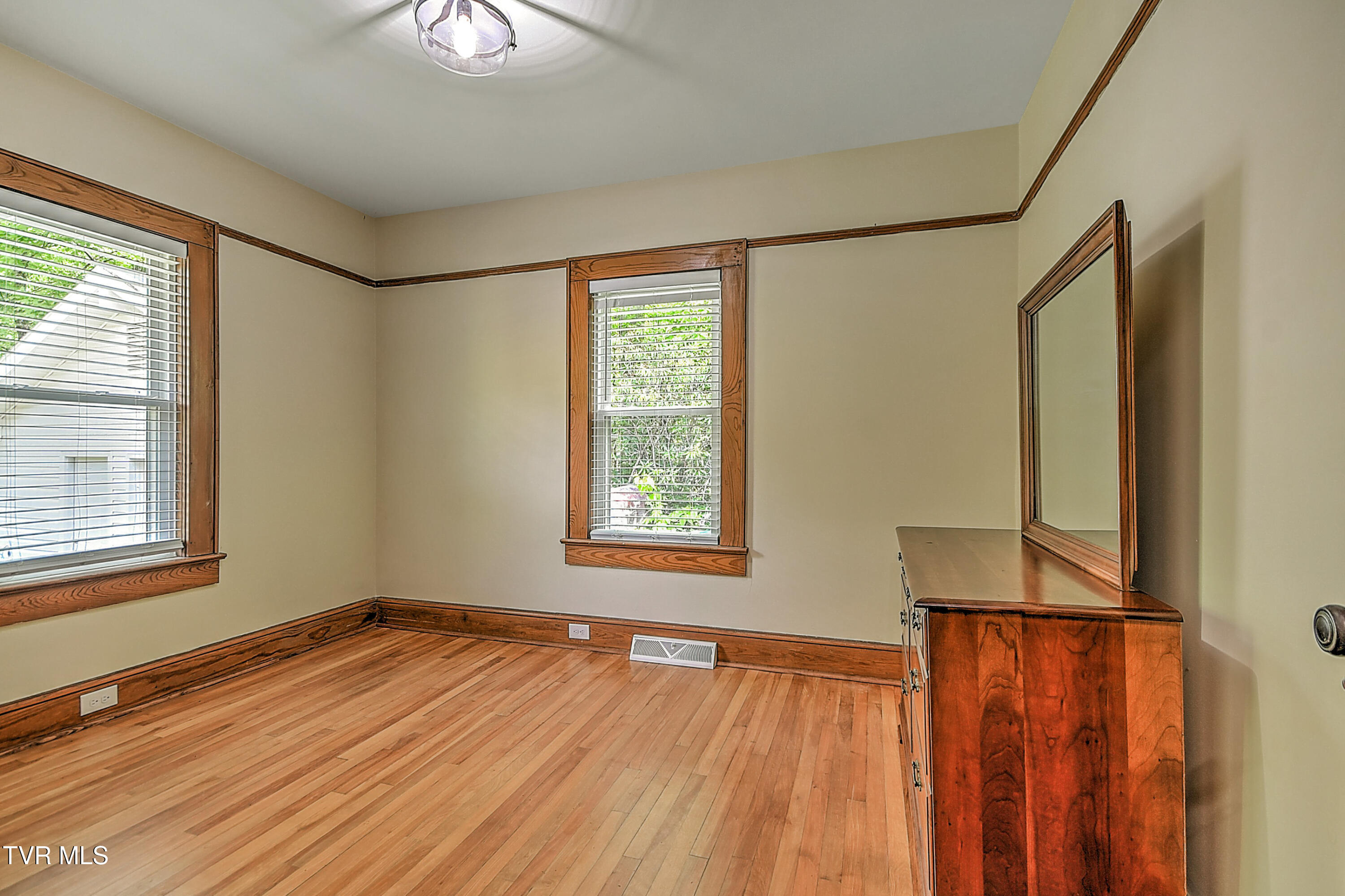 275 Tiger Creek Road Roan Mountain, TN 37687 - Photo 26 of 104 275 Tiger Creek EH-19