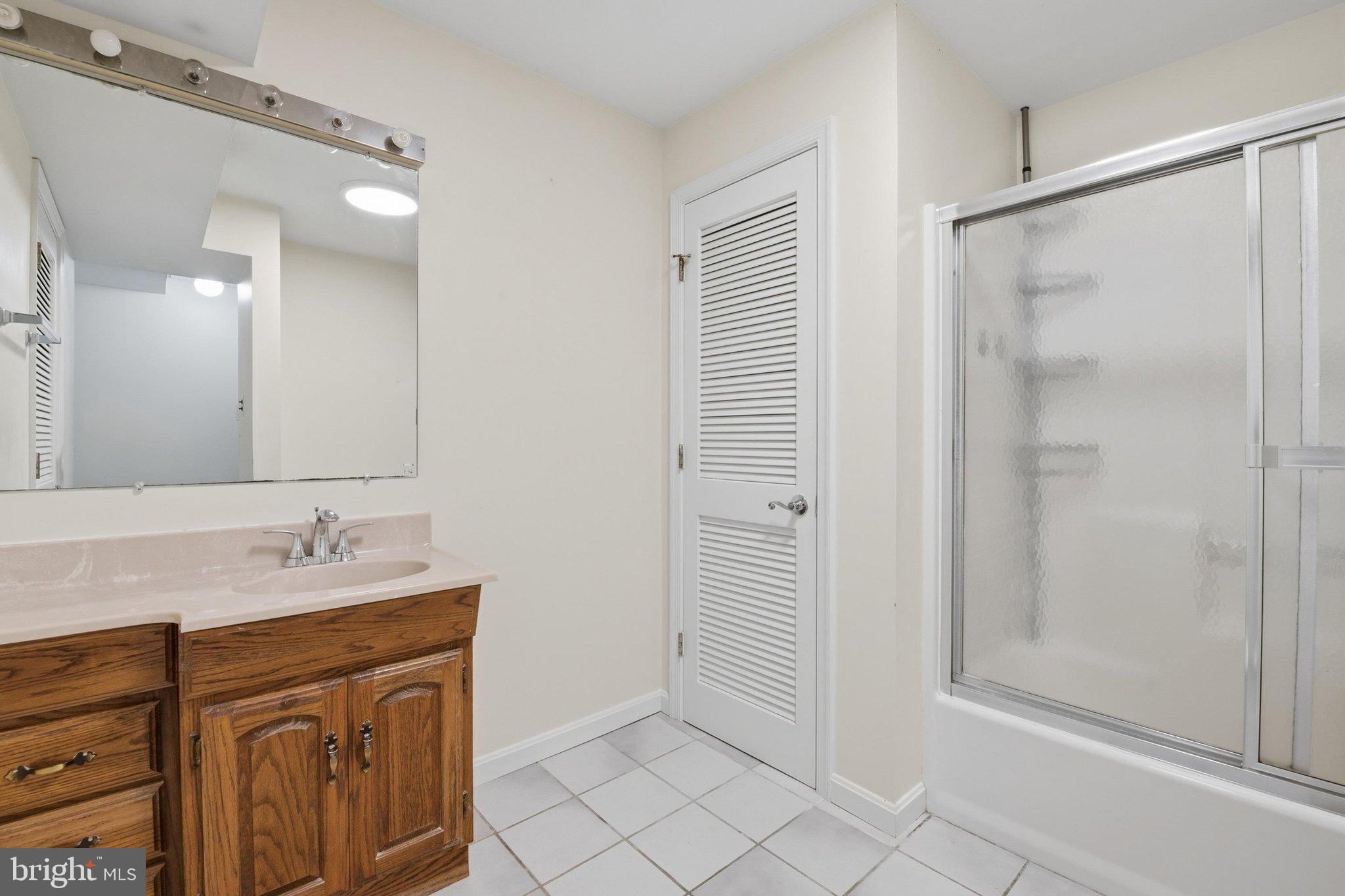 6140 Fishers Station Road Lothian, MD 20711 - Photo 55 of 76 Lower level full bath