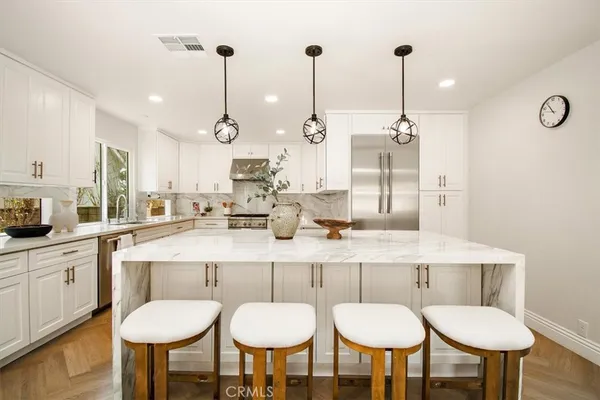 $2,380,000 | 2765 Huntington Drive, San Marino, CA 91108