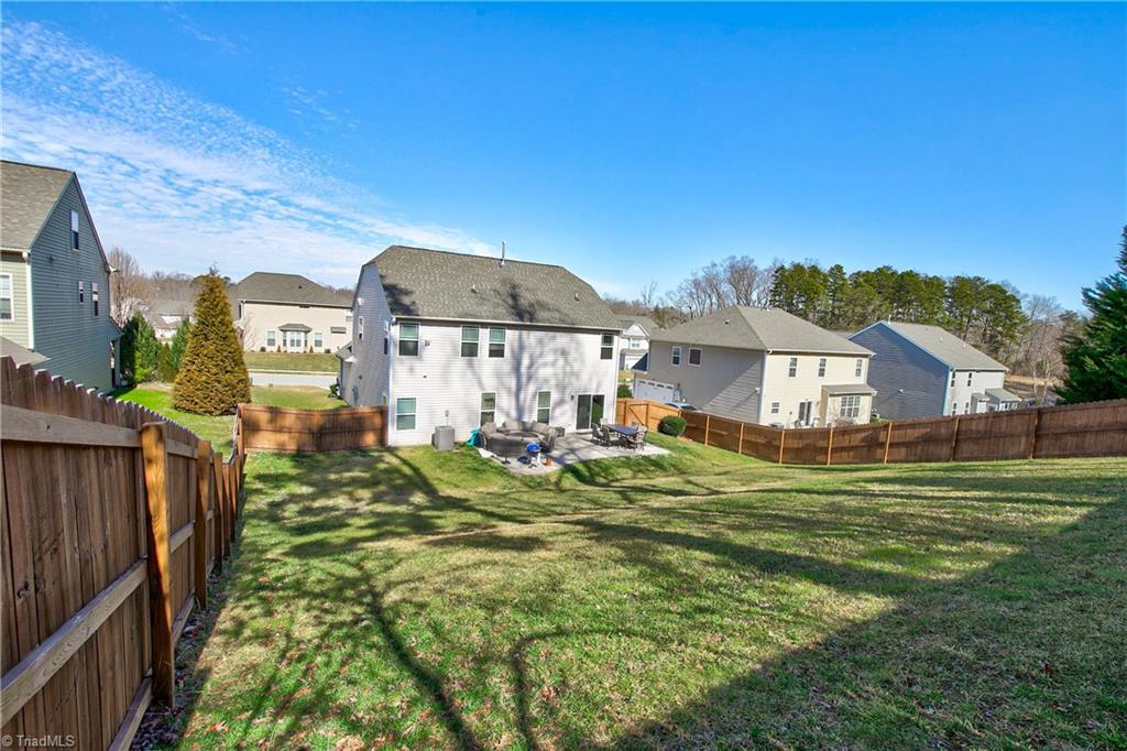 3556 Lamplight Way High Point, NC 27265 - Photo 36 of 38 Gallery Image 36