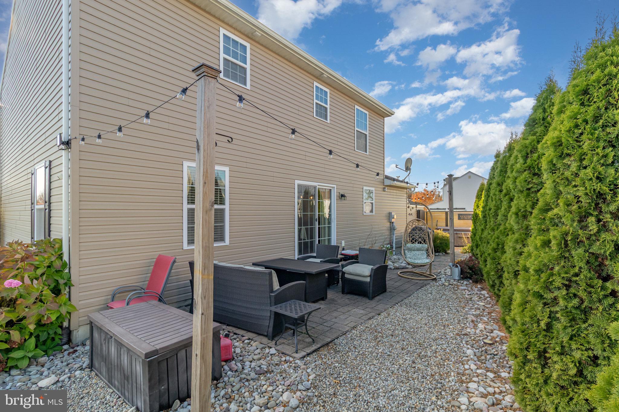 1799 Campus Road Elizabethtown, PA 17022 - Photo 4 of 28 a backyard of a house with outdoor seating