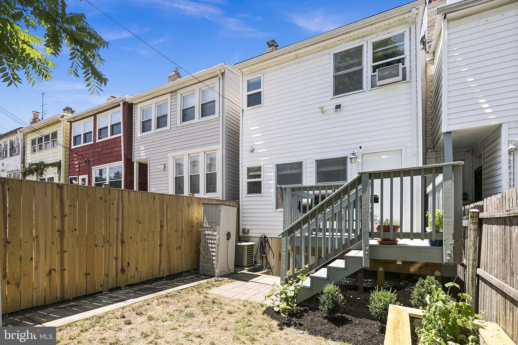 5013 7th Place Northwest Washington, DC 20011 - Photo 10 of 37