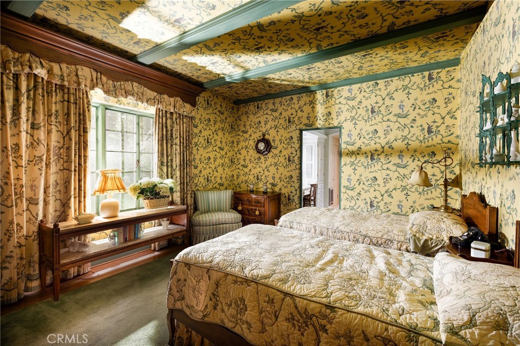 28641 North Shore Road Lake Arrowhead, CA 92352 - Photo 18 of 75 a bedroom with a bed and wooden floor