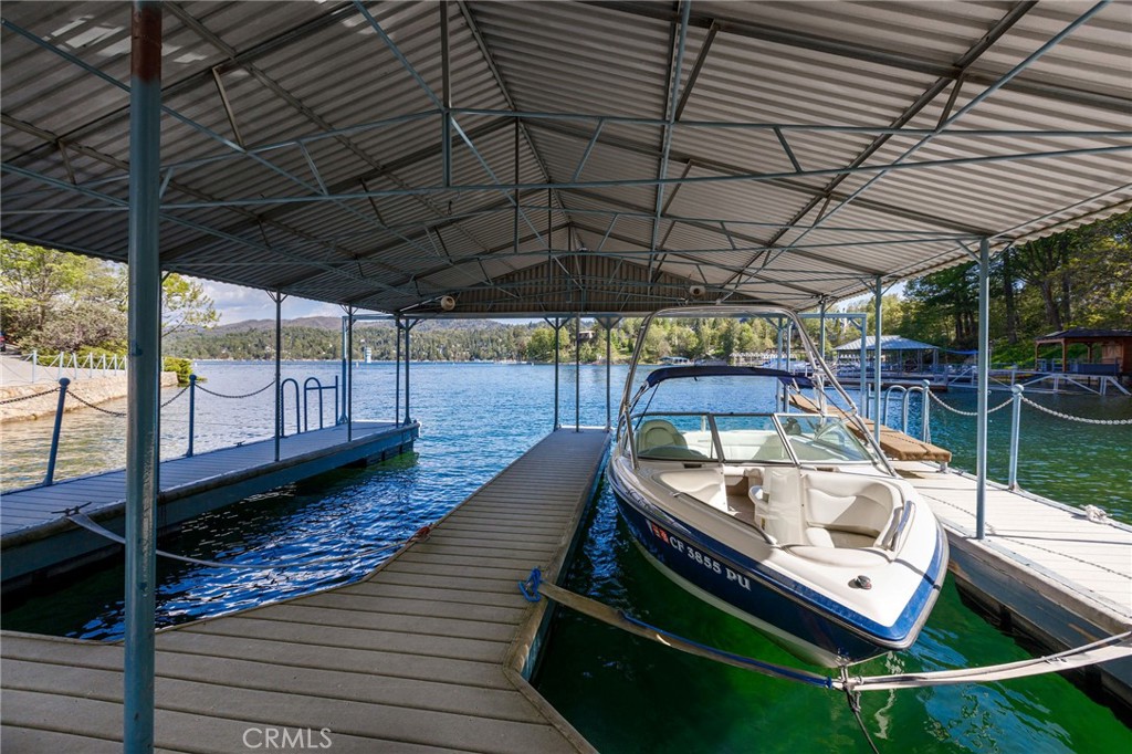 28641 North Shore Road Lake Arrowhead, CA 92352 - Photo 42 of 75