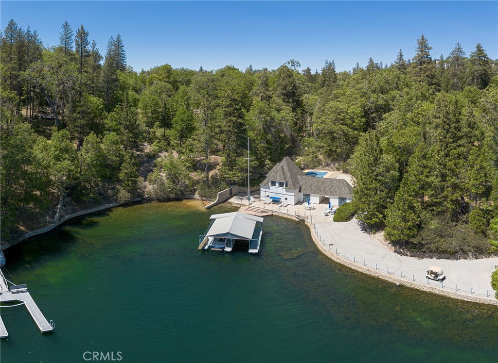 28641 North Shore Road Lake Arrowhead, CA 92352 - Photo 47 of 75