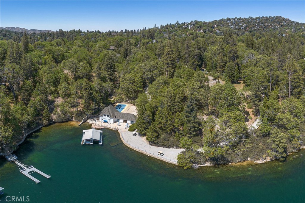 28641 North Shore Road Lake Arrowhead, CA 92352 - Photo 50 of 75