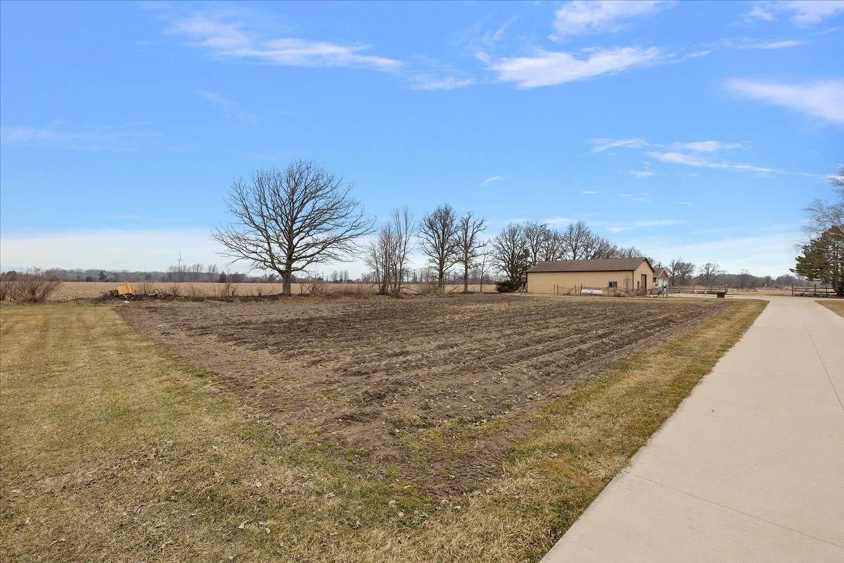4354 Dutcher Road Akron, MI 48701 - Photo 48 of 54