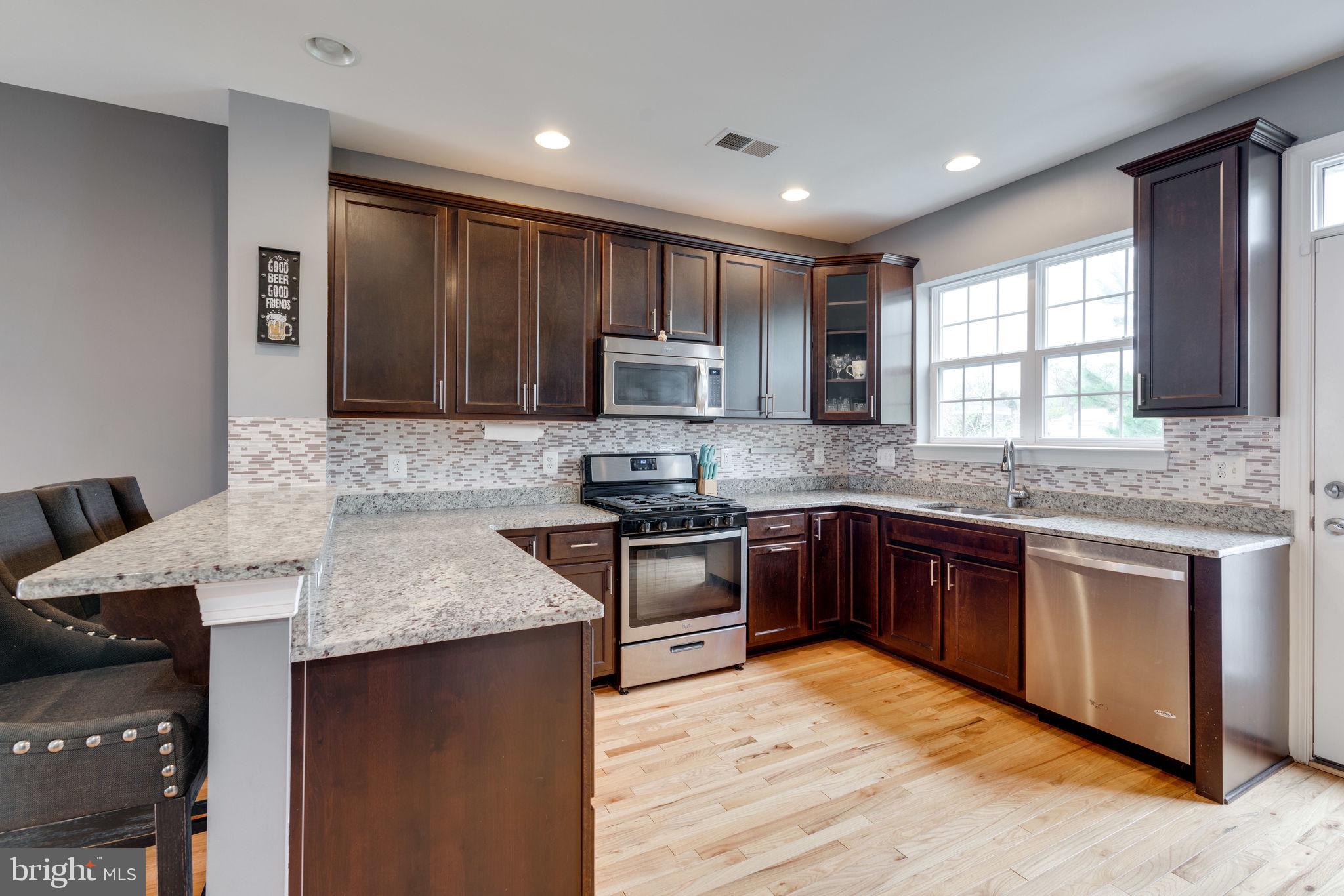 7452 Riding Meadow Way Manassas, VA 20111 - Photo 15 of 48 Lots of natural light