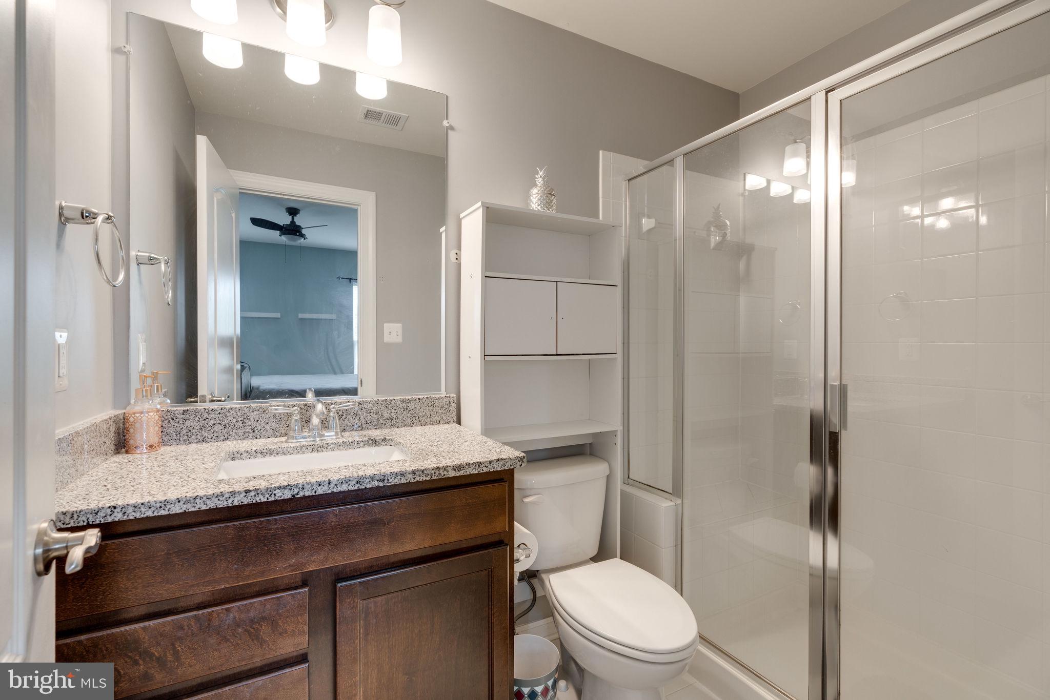 7452 Riding Meadow Way Manassas, VA 20111 - Photo 28 of 48 Primary Bath Suite