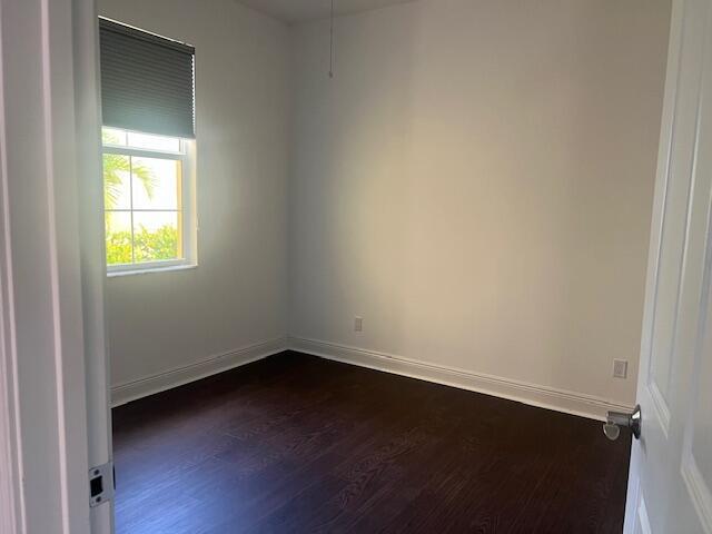 21026 Southwest Modena Way Port St. Lucie, FL 34986 - Photo 24 of 57 thumbnail_IMG_3096