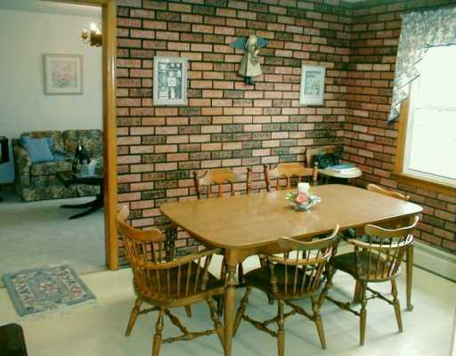 434 Denny Road Valencia, PA 16059 - Photo 2 of 8 Gallery Image 2