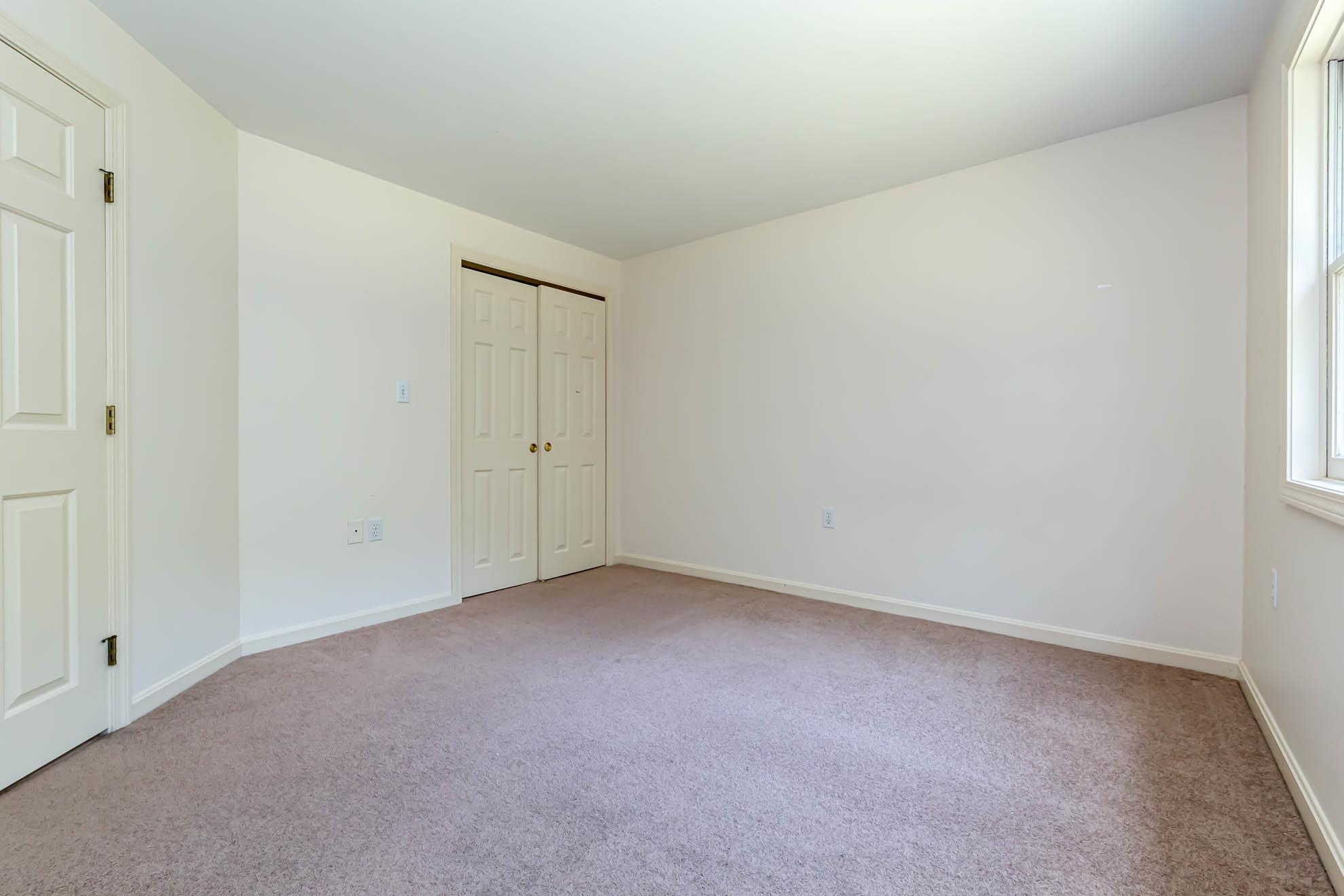 16 Mountain Road Brookline, NH 03033 - Photo 14 of 30