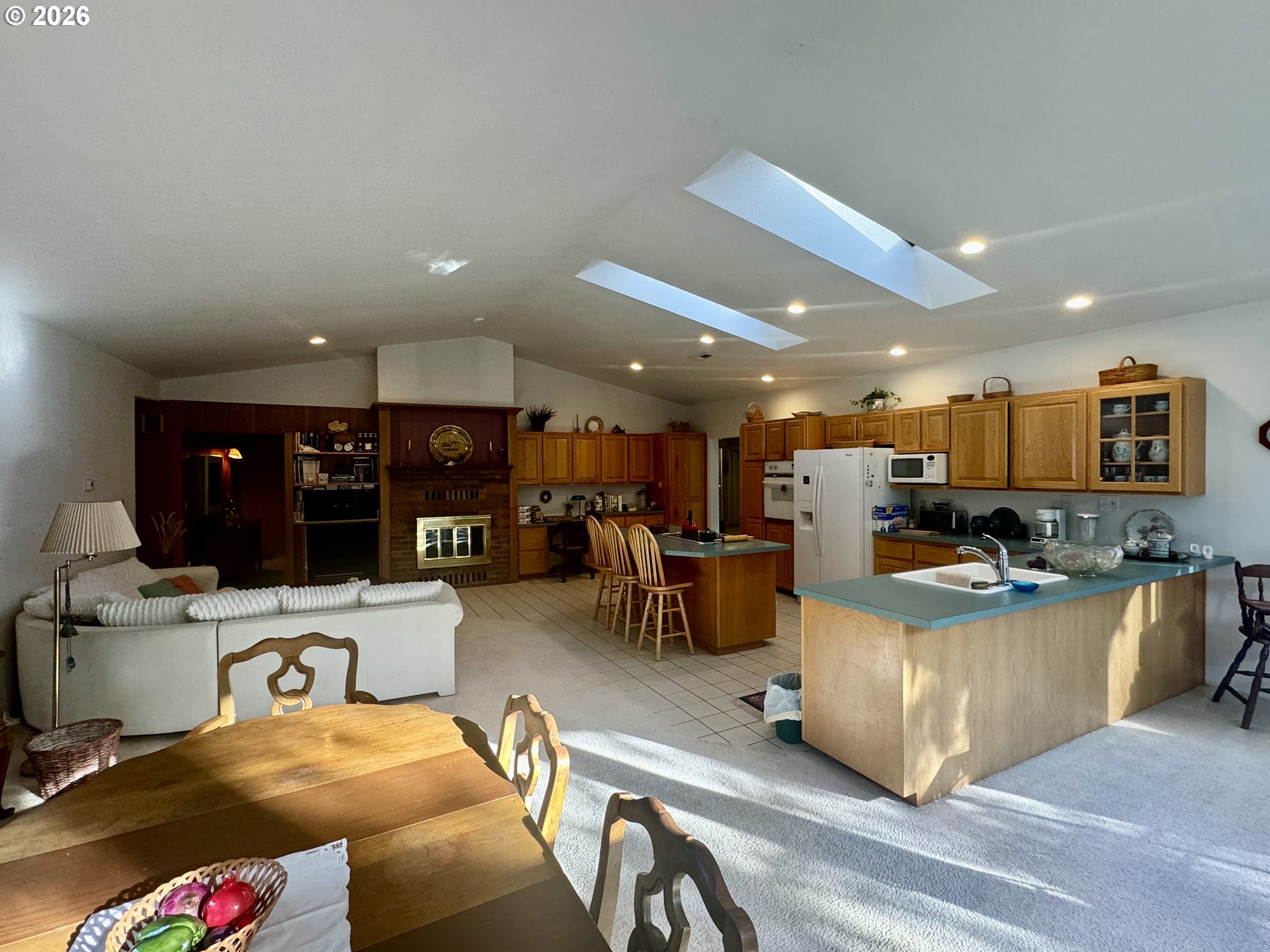 11445 East Mapleton Road Mapleton, OR 97453 - Photo 10 of 39