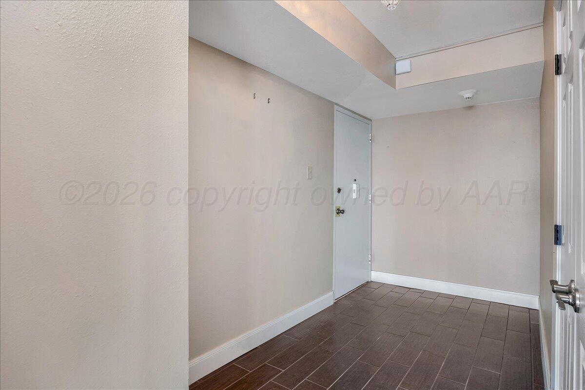 2028 South Austin Street, Unit 907 Amarillo, TX 79109 - Photo 30 of 39 a view of an empty room