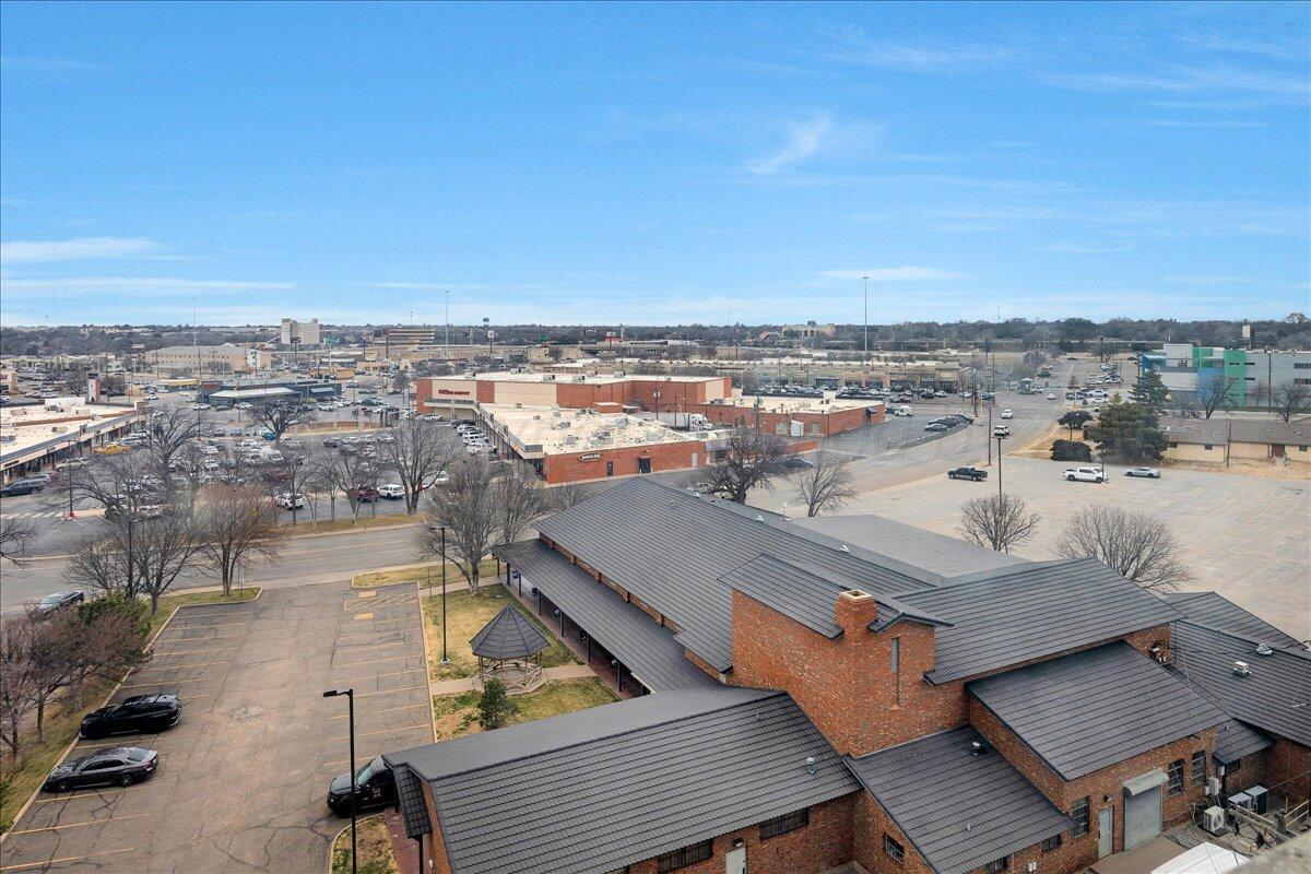 2028 South Austin Street, Unit 907 Amarillo, TX 79109 - Photo 10 of 39 an aerial view of a city