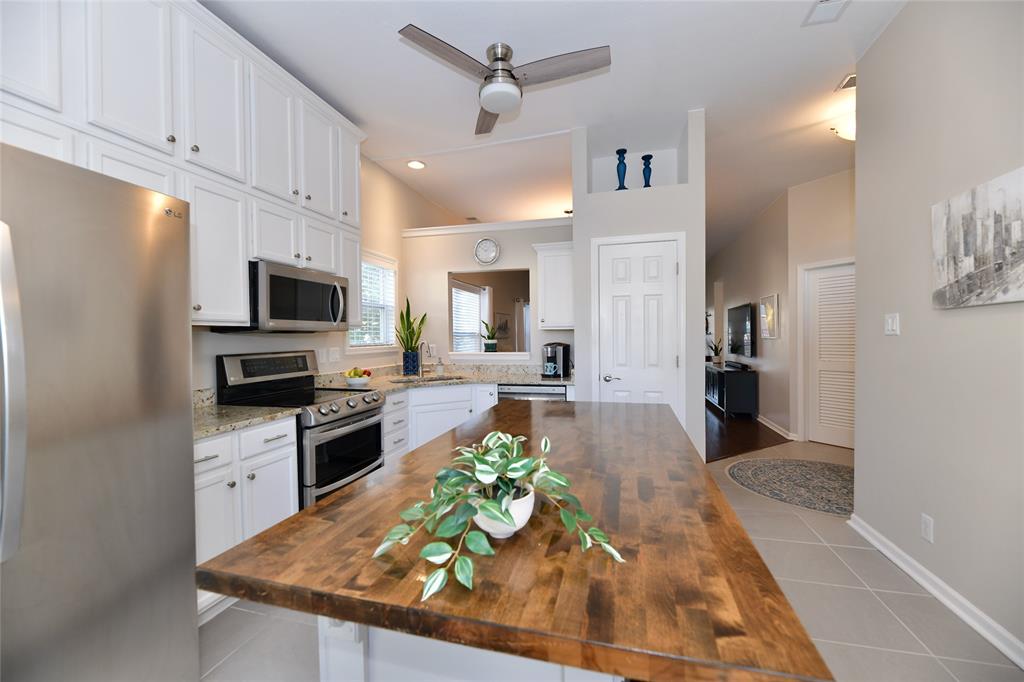 10736 Springston Court Fishers, IN 46037 - Photo 8 of 38 Gallery Image 8