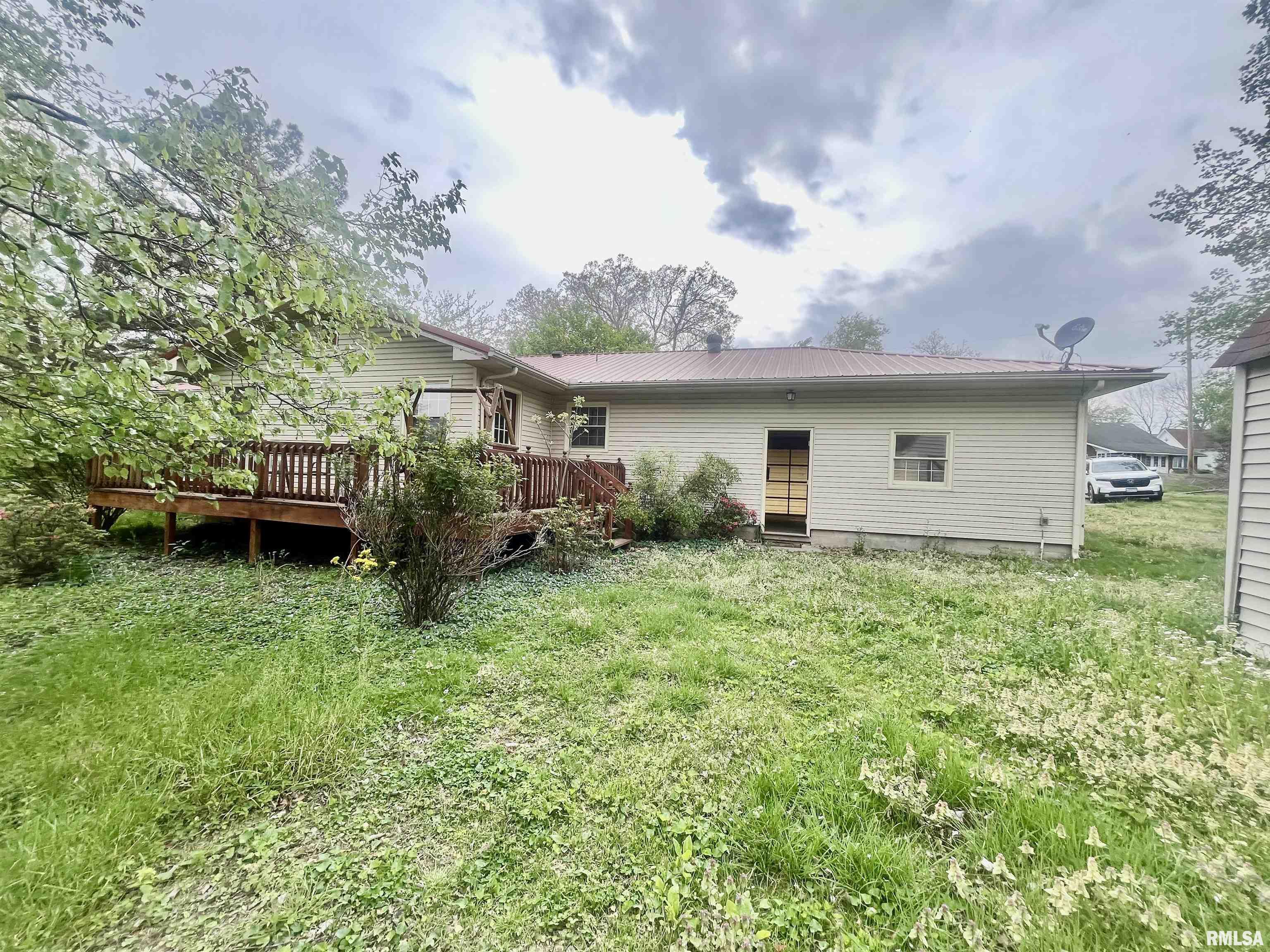 811 South Main Street Grand Chain, IL 62941 - Photo 4 of 29