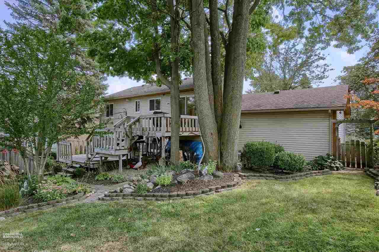1570 South Boulevard Rochester, MI 48309 - Photo 21 of 24