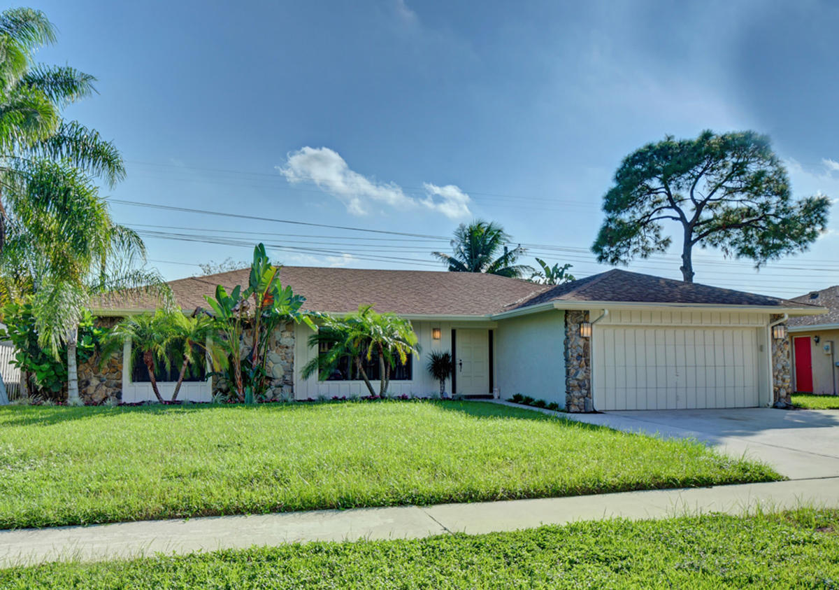 4410 Brandywine Drive Boca Raton, FL 33487 - Photo 1 of 27 Exterior Front